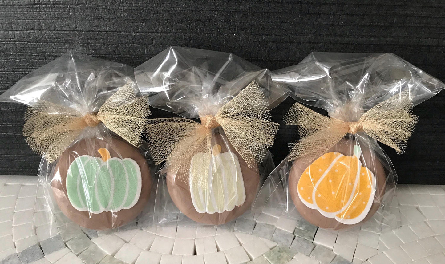 Fall Chocolate Dipped Oreos - Pumpkin Thanksgiving Treats