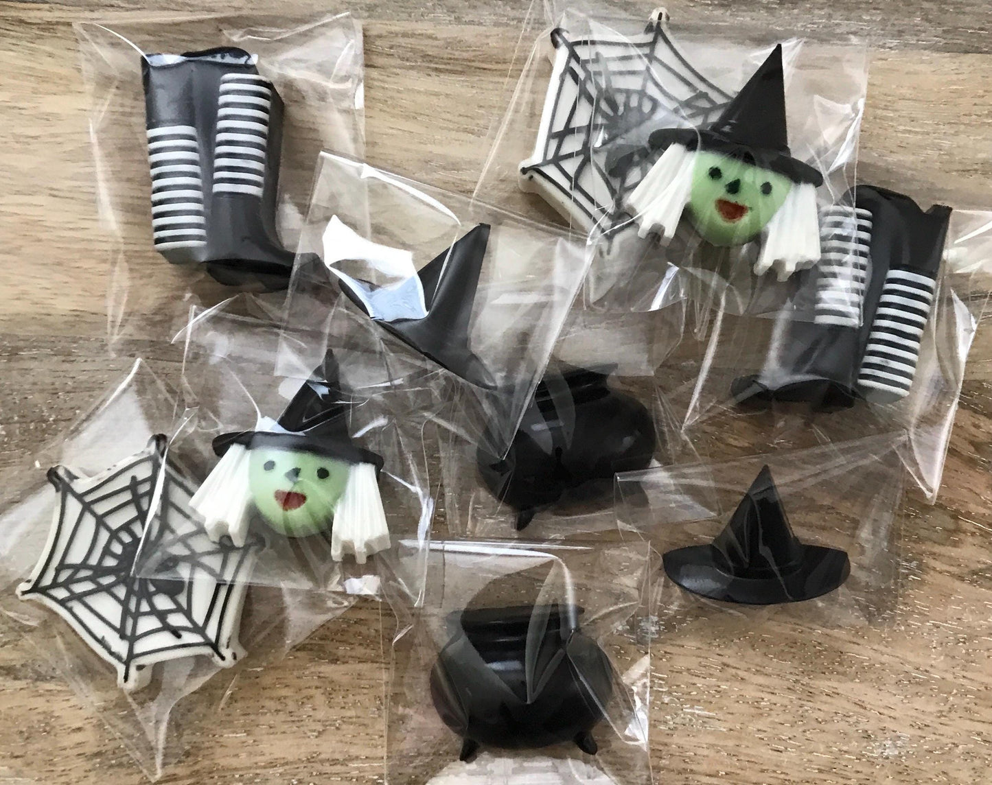 Witch Chocolates 12 Pack - Halloween Party Favors & Treats