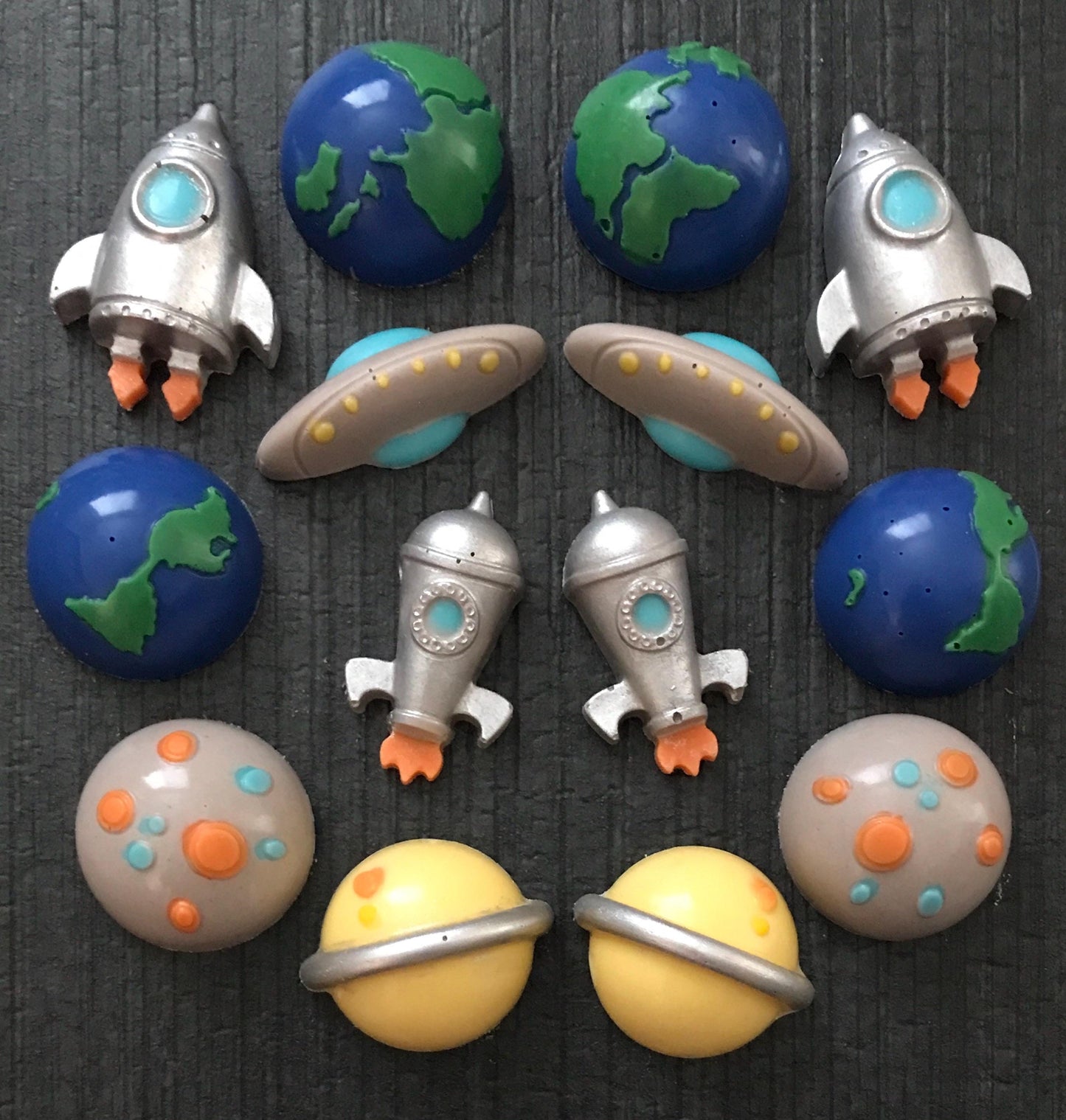 Chocolate Planets, Rockets & UFOs - Space Party (14 Pack)