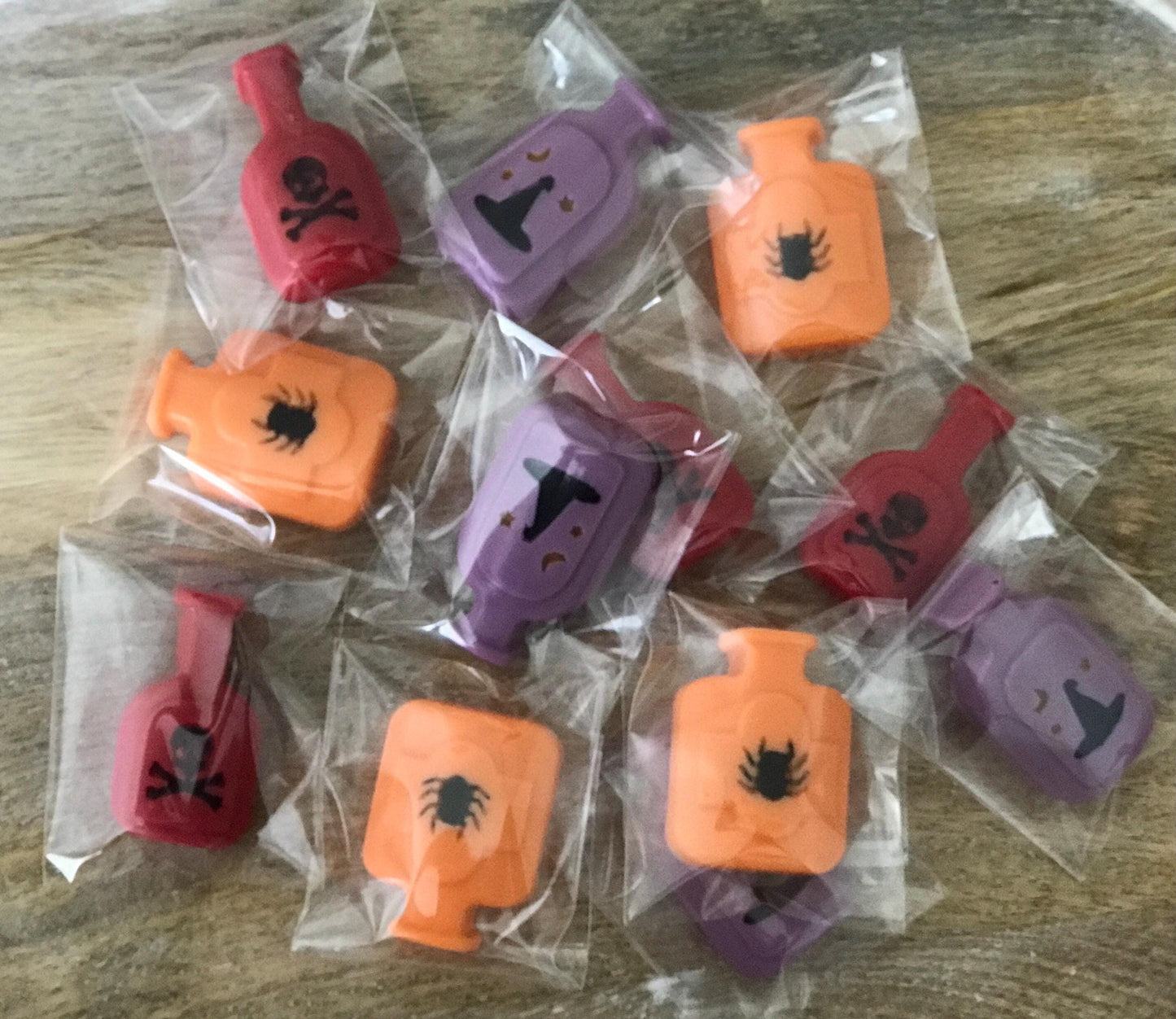 Chocolate Potion Bottles 12 Pack - Halloween & Wizard Party Favors