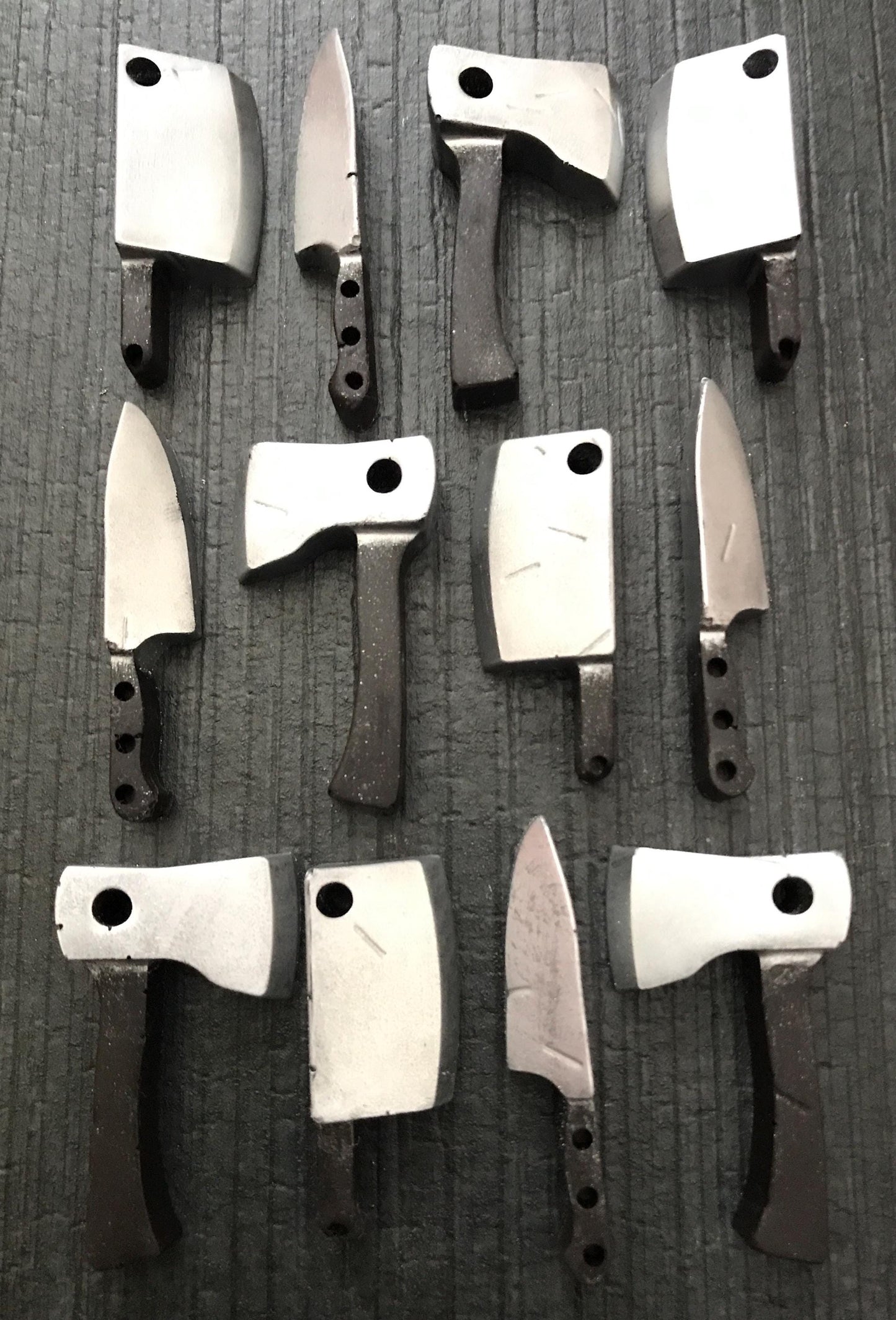 Chocolate Knives and Axes - Halloween Weapons (12 Pack)