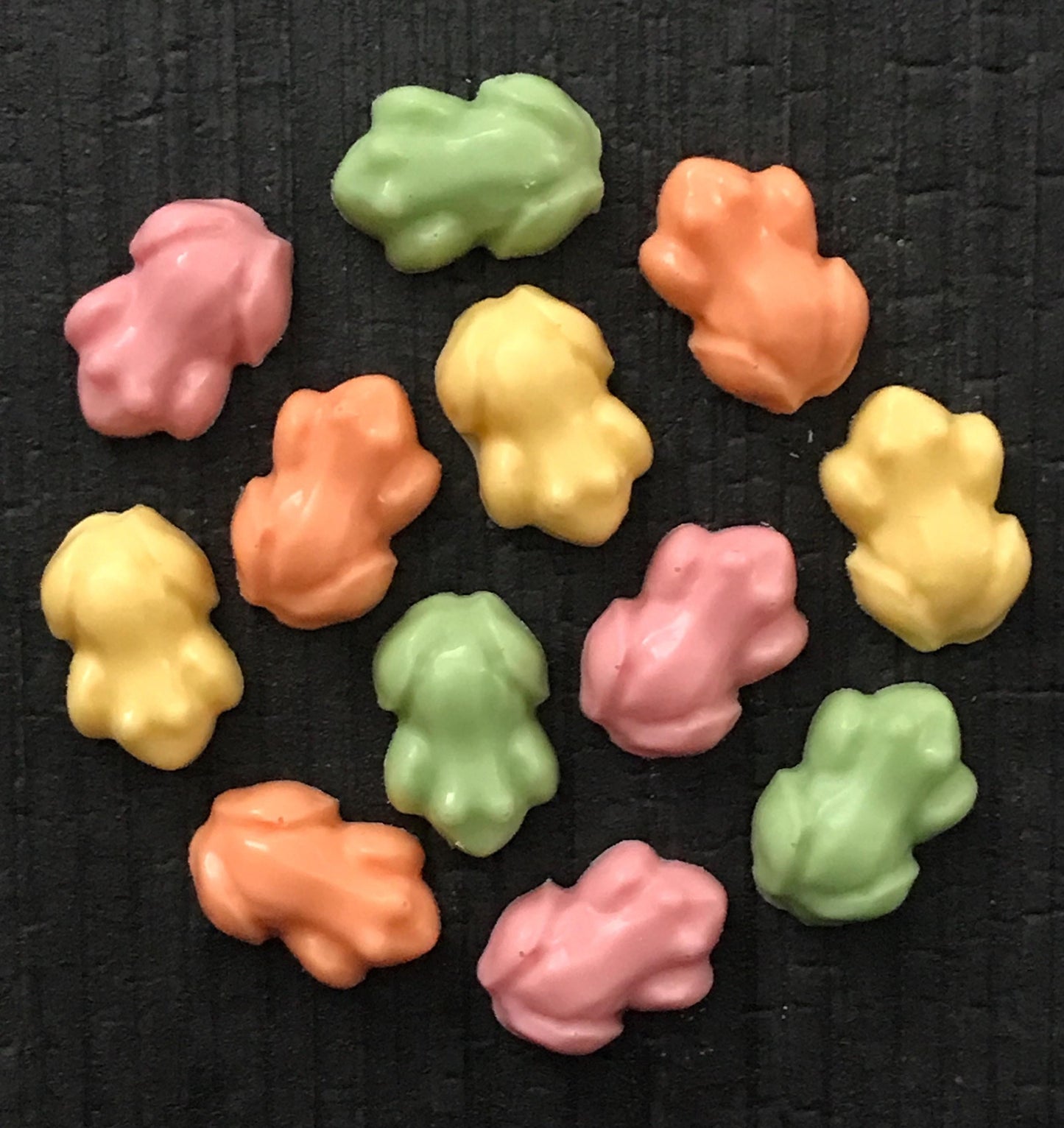 Pastel Chocolate Frogs 25 Pack - Wizard Party Favors & Treats