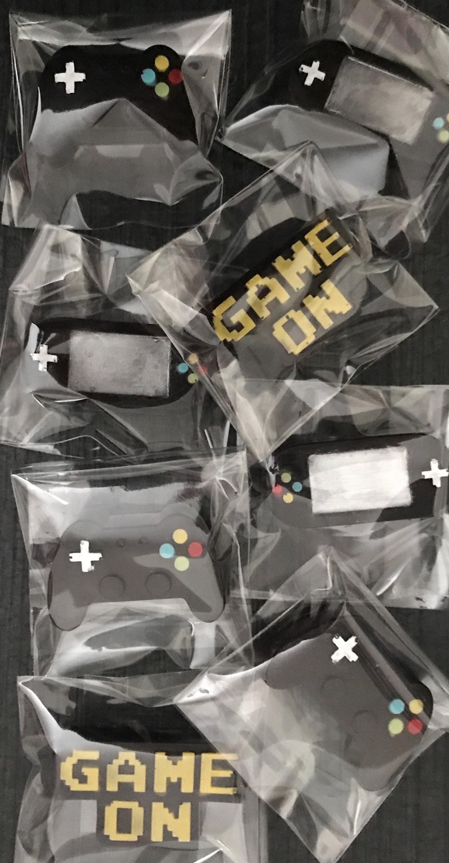 Chocolate Game Controllers - Gamer Party Favors & Cake Toppers