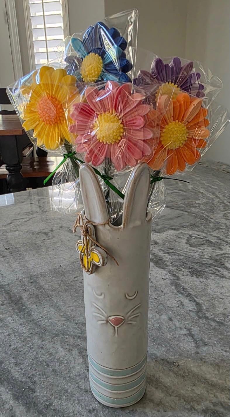 Chocolate Flower Suckers - Daisy Bouquet & Mother's Day Gifts