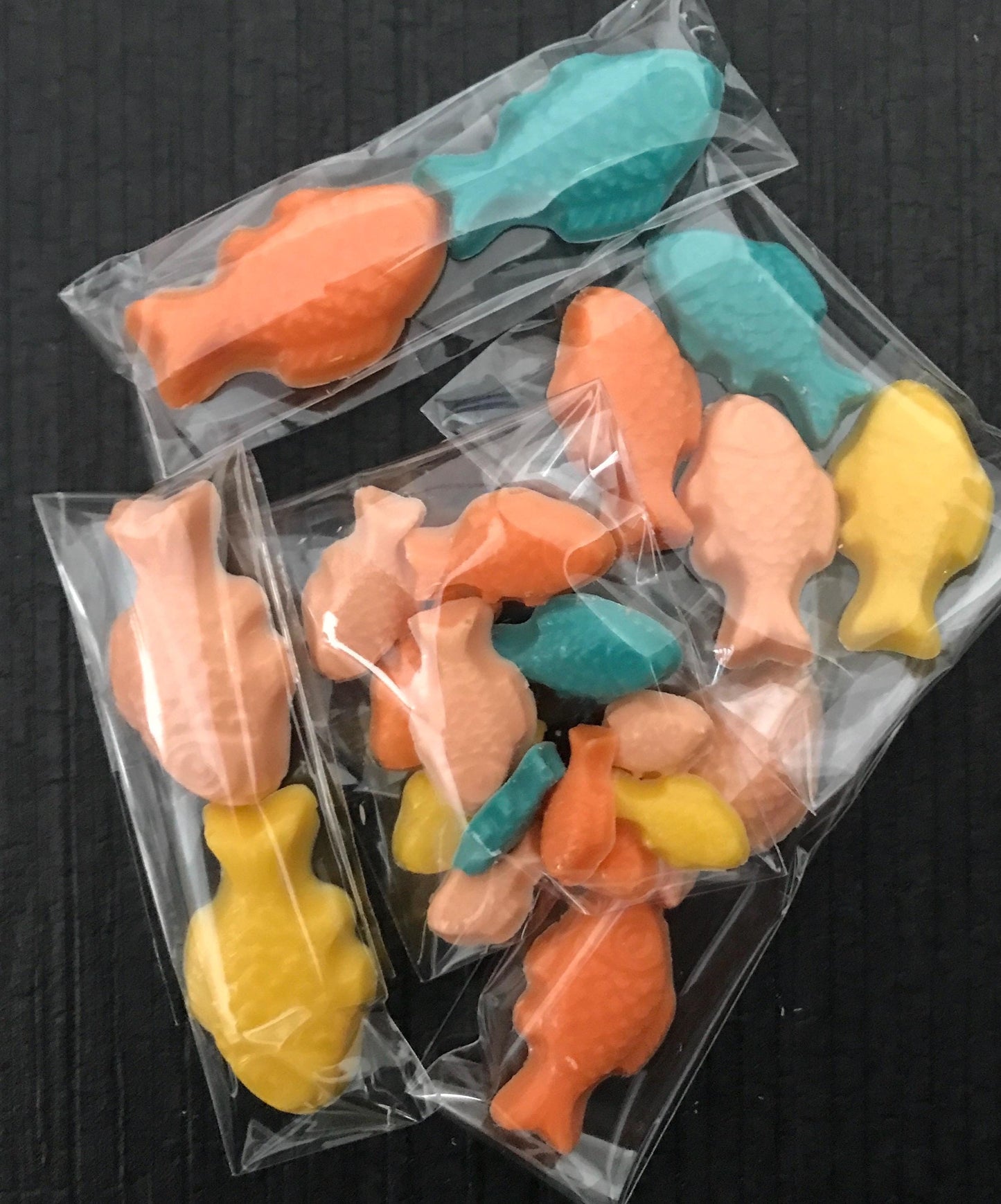 Chocolate Fish 22 Pack - Ocean Party Favors & Cake Toppers