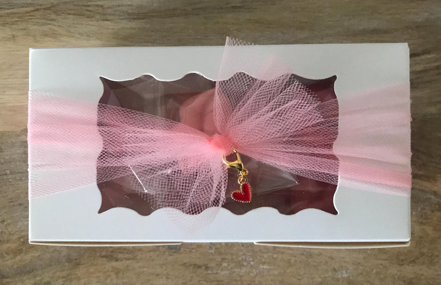 Chocolate Lips - Box of 14 | Valentine's Day Cupcake Toppers