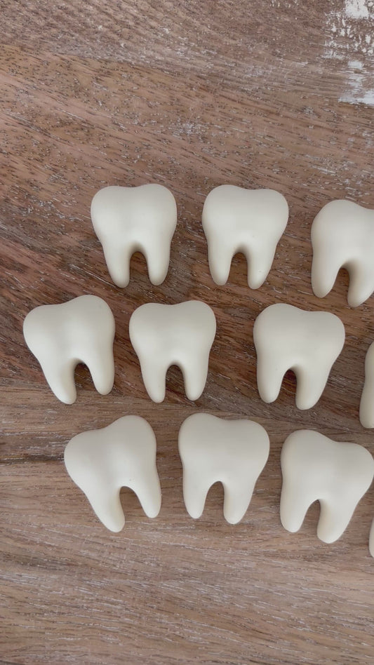 Chocolate Teeth | Bag of 32 Individually Wrapped White Chocolate Teeth | Teeth Cupcake Toppers | Chocolate Molars Gift